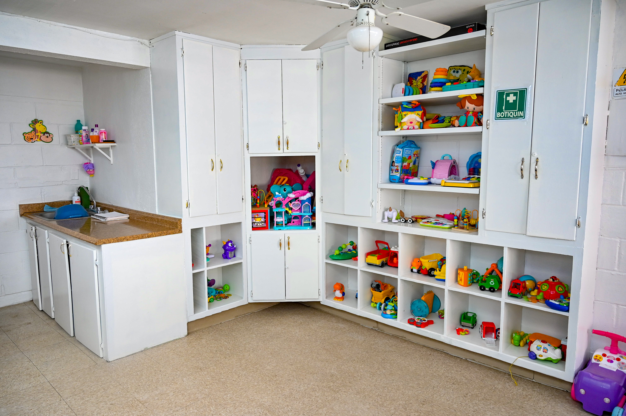 Download free bootstrap 4 admin dashboard, free boootstrap 4 templates